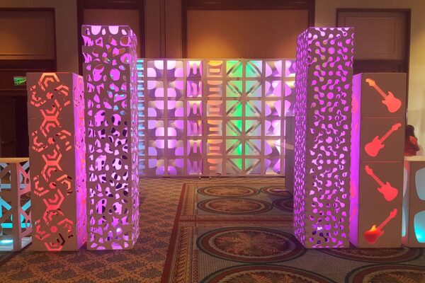 Quest Events Totally Mod Corporate Special Events Scenic Design Hotel Conference Convention Center Cut Out Style Columns
