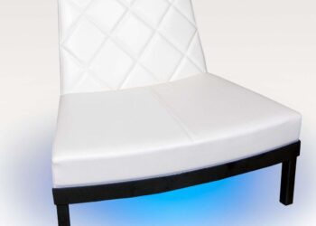 30° Outside Chair