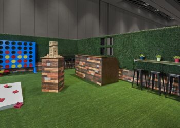 TOTALLY MOD Quest events style tyle event decor furnishings quest Lawn Games 1