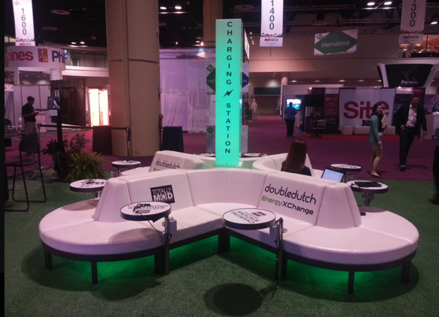 Interactive Elements in Corporate Events: The Role of Charging Station Rentals